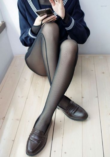 年轻的妈妈3伦理